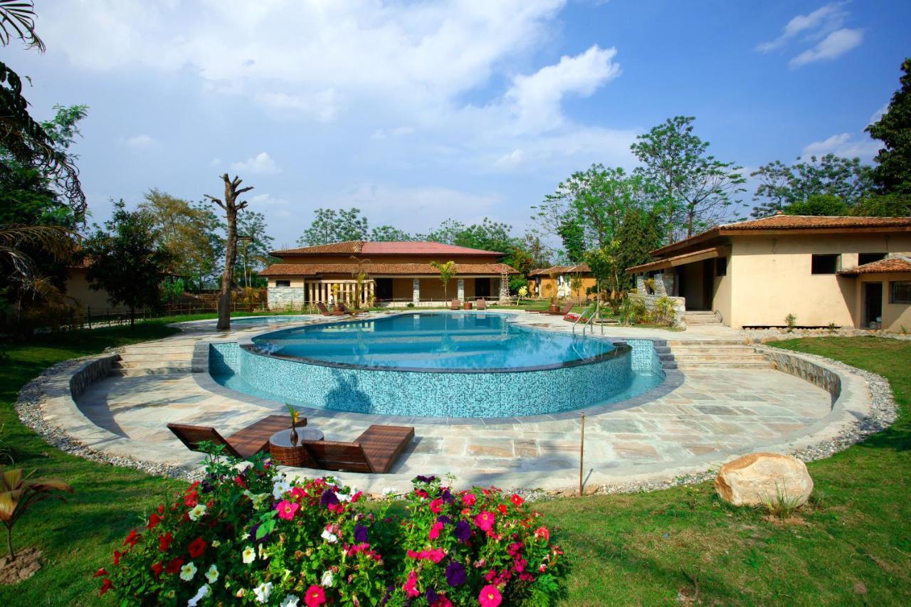 Jungle Villa Resort - Near Chitwan National Park Exterior foto