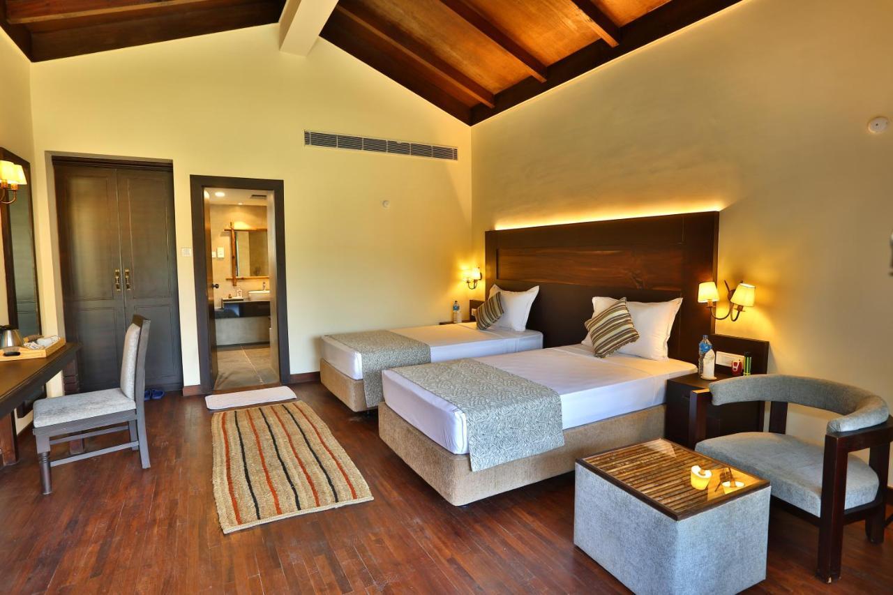 Jungle Villa Resort - Near Chitwan National Park Exterior foto