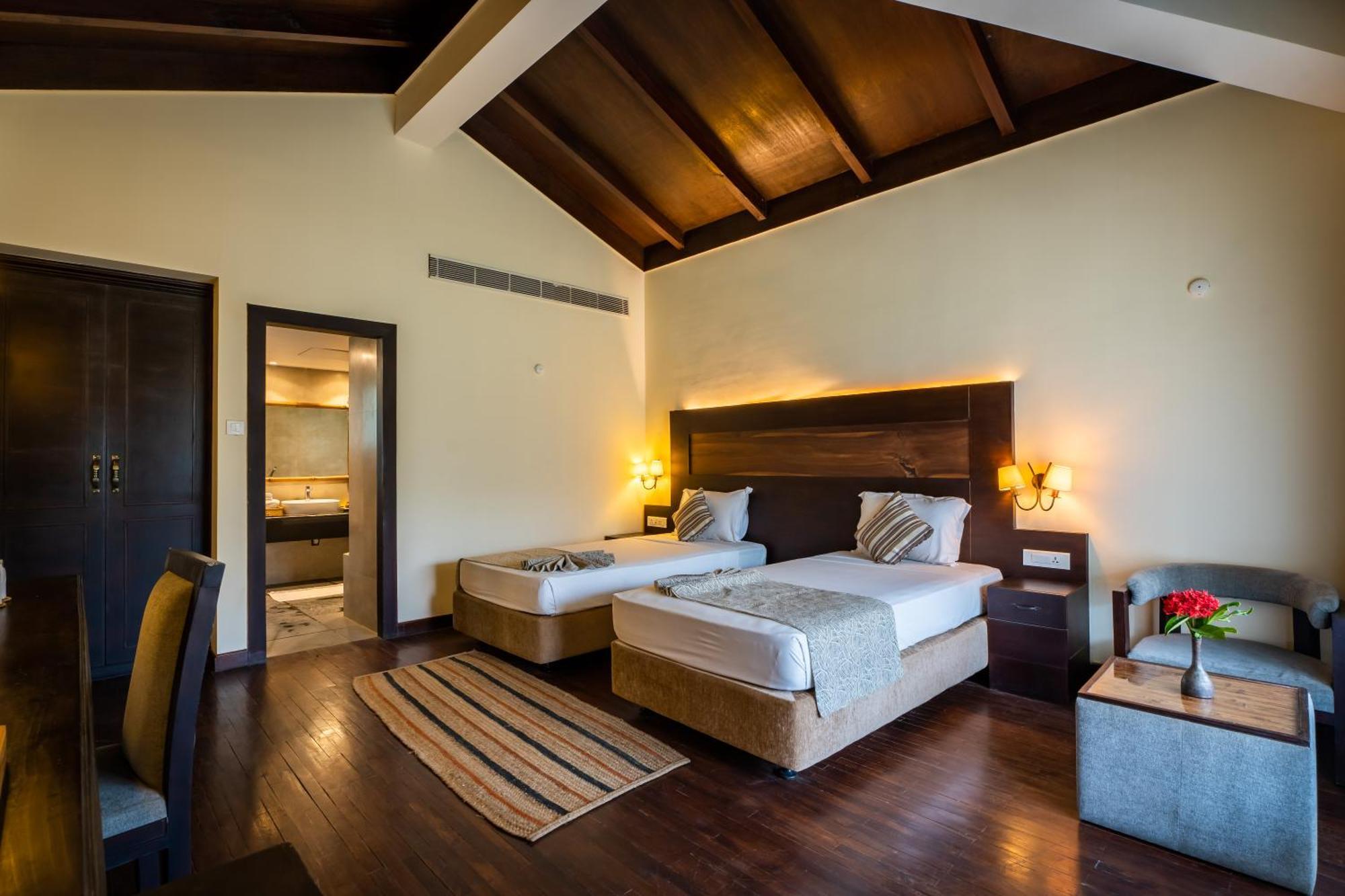 Jungle Villa Resort - Near Chitwan National Park Exterior foto